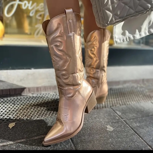 $97! TODAY ONLY! Women's Mid Calf Bronzed Metallic Western Boots - Picture 3 of 4